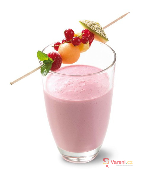 Jogurtové jahodové mléko - fotografie 2