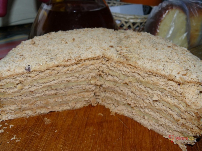 Medovník s pudinkovým krémem - fotografie 2