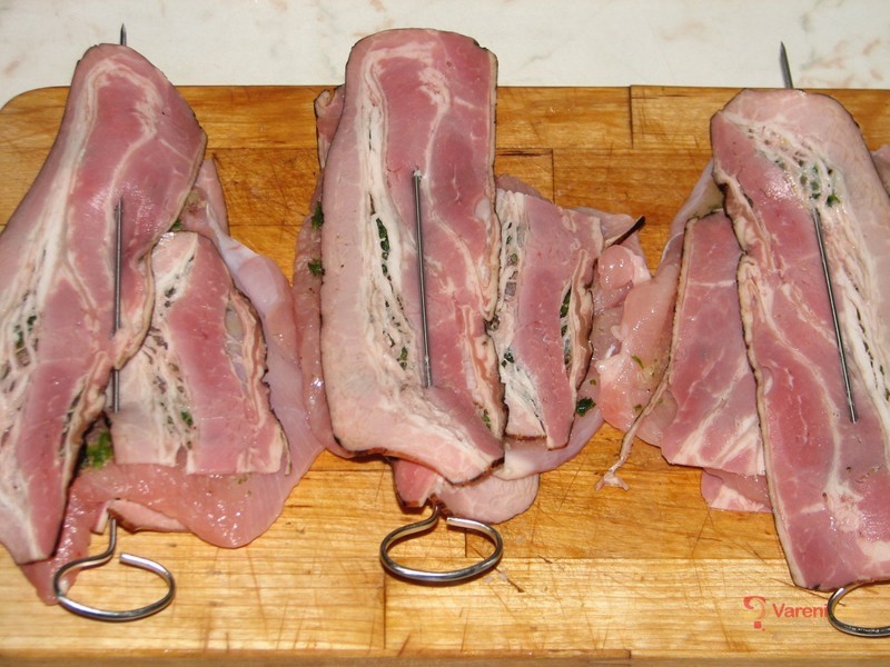 Slaninová krůtí prsa s medovým banánem - fotografie 3