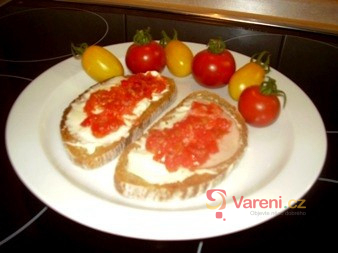 Rajčatový tataráček - fotografie 2