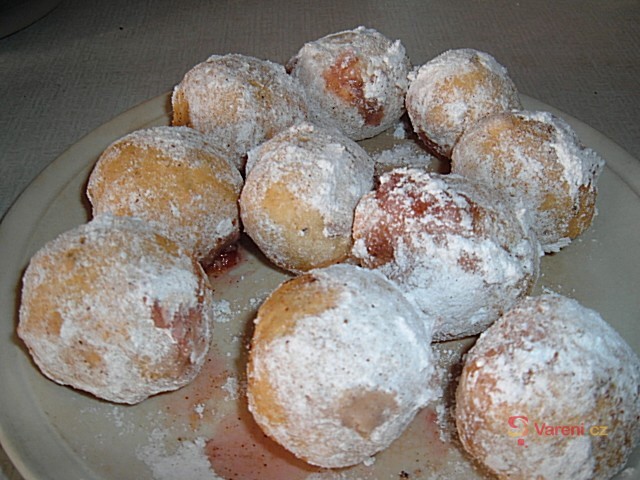 Smažené tvarohové knedlíky - fotografie 4