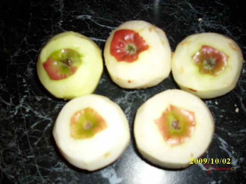 Hraběnčin koláč s jablky - fotografie 4