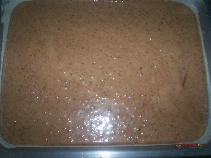Ořechovo-čokoládová buchta - fotografie 3