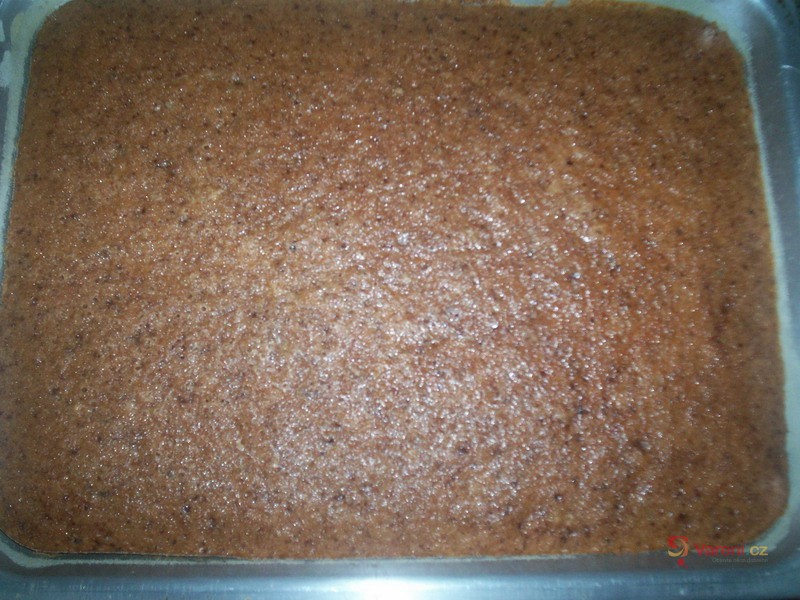 Ořechovo-čokoládová buchta - fotografie 4