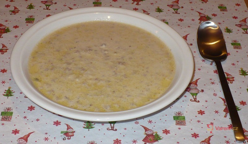 Filipínská sváteční polévka