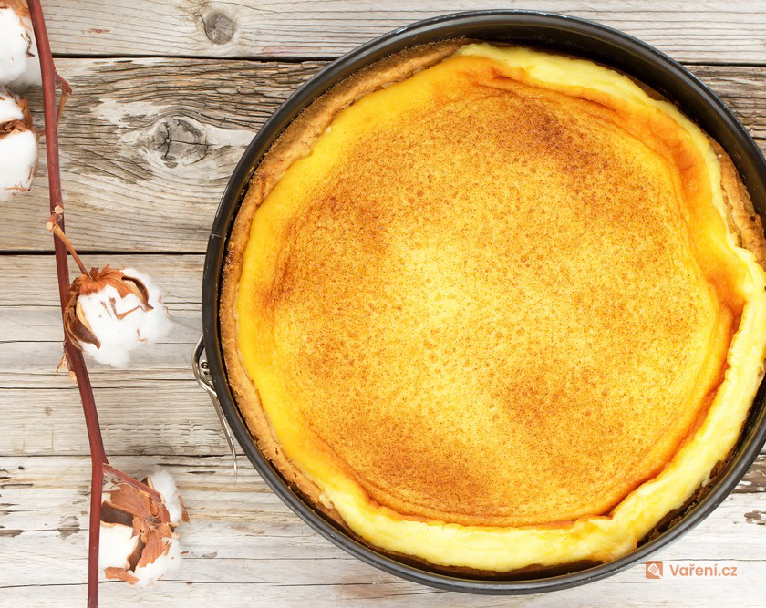 Nenáročný koláč s tvarohem