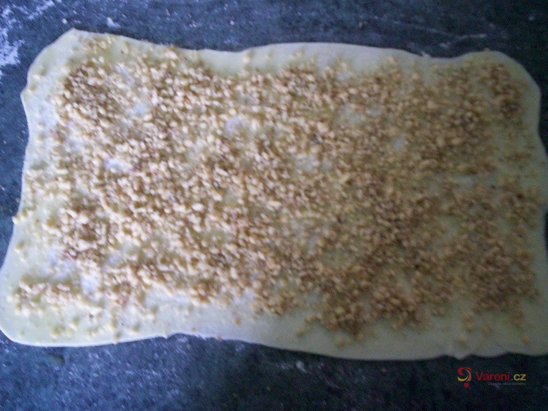 Oříškové jednohubky - fotografie 4