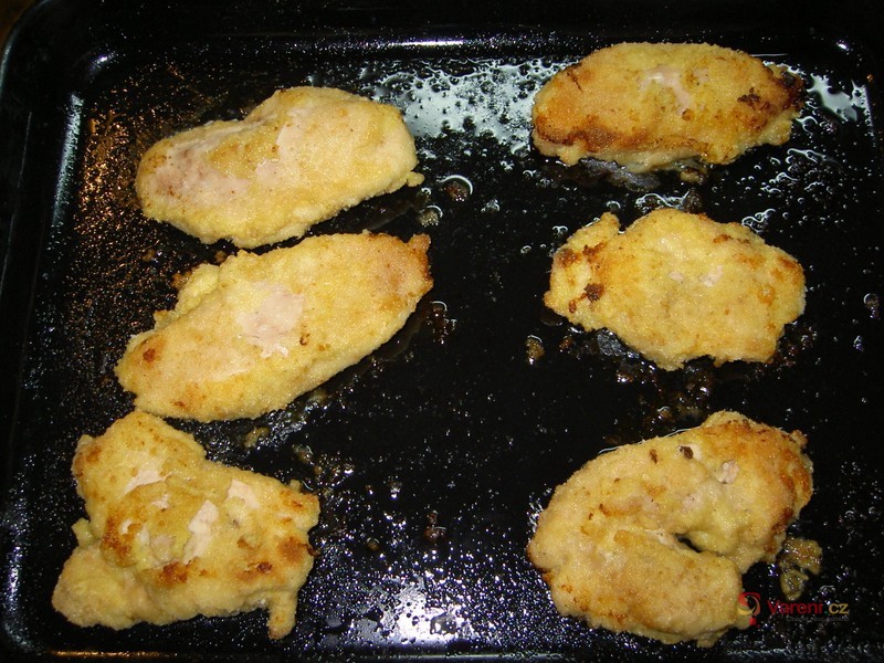 Pečené kuřecí řízky v těstíčku - fotografie 5