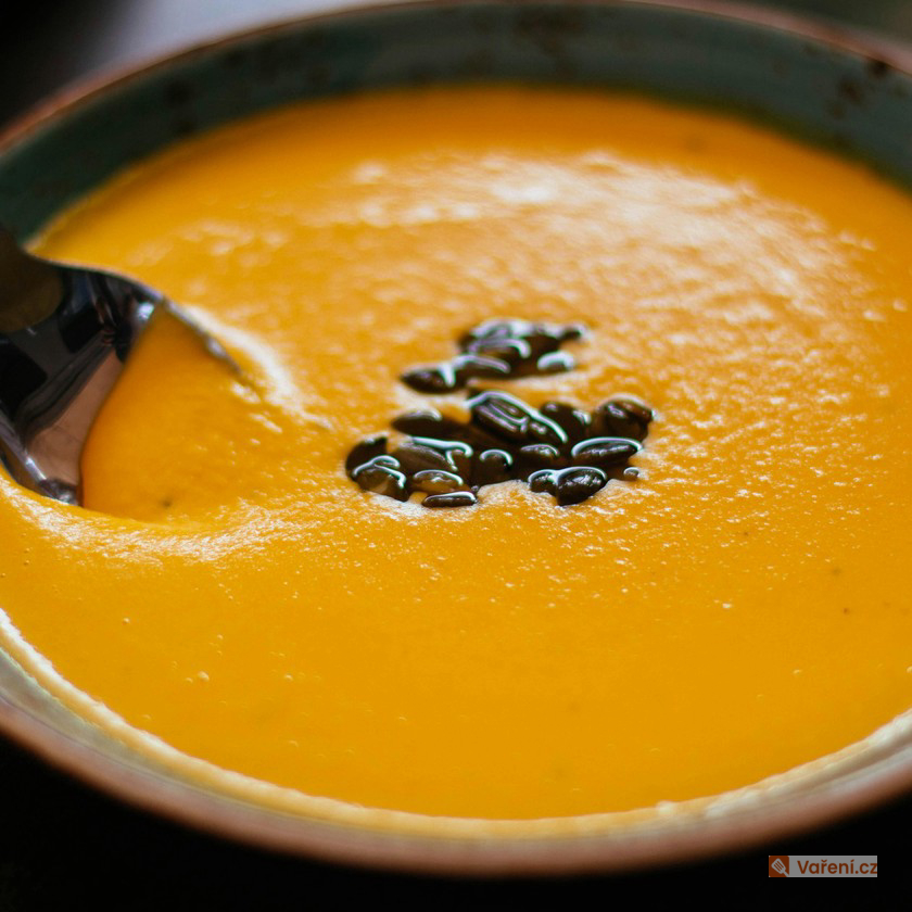 Dýňová polévka hokaido