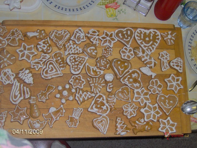 Těsto na perníčky - fotografie 2