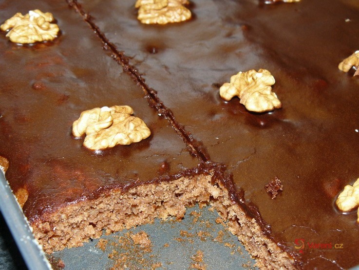 Čokoládové řezy s jablky - fotografie 4