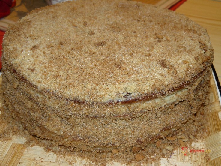 Medovník s pudinkovým krémem - fotografie 4