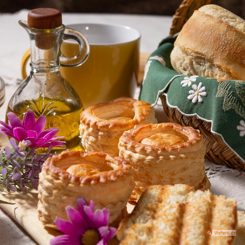 Vol-au-vent s ovocnou náplní