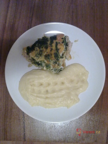 Zapečený pangas se špenátovými listy - fotografie 2