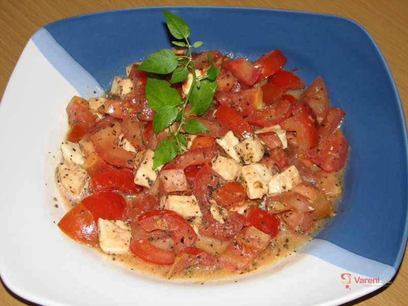 Rajčata s mozzarellou - fotografie 2
