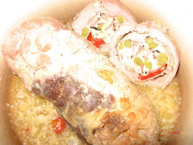 Plněná vepřová roláda - fotografie 2