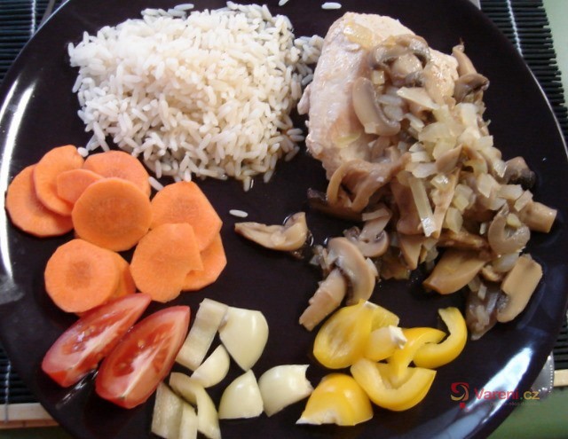 Krůtí prsa se žampiony na víně - fotografie 3