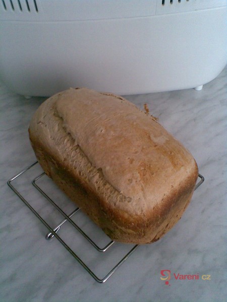 Domácí bramborový chléb - fotografie 2