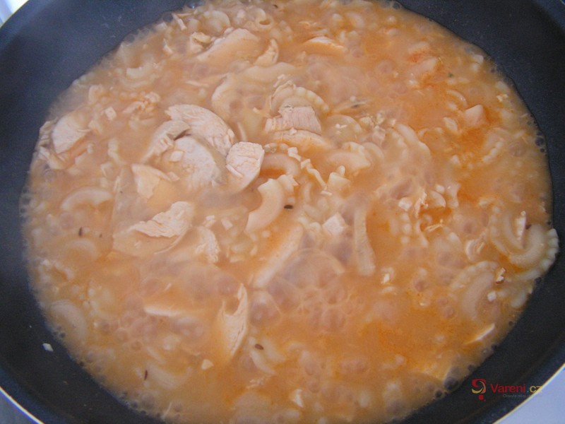 Smetanové kuře na paprice - fotografie 4