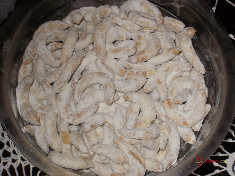 Vanilkové rohlíčky od maminky - fotografie 2