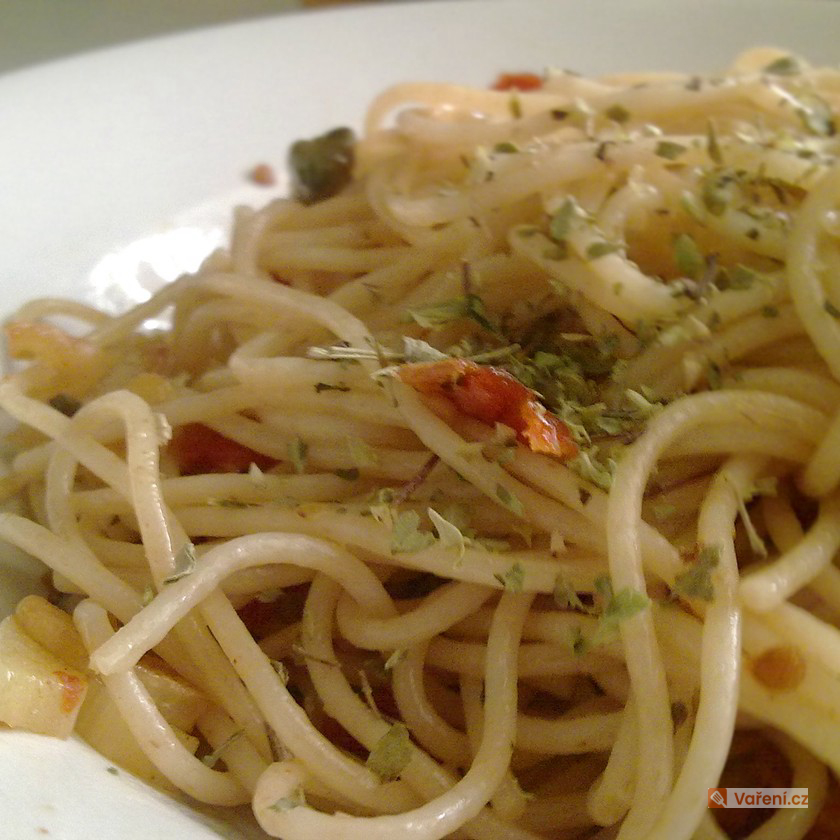 Rychlé špagety s česnekem