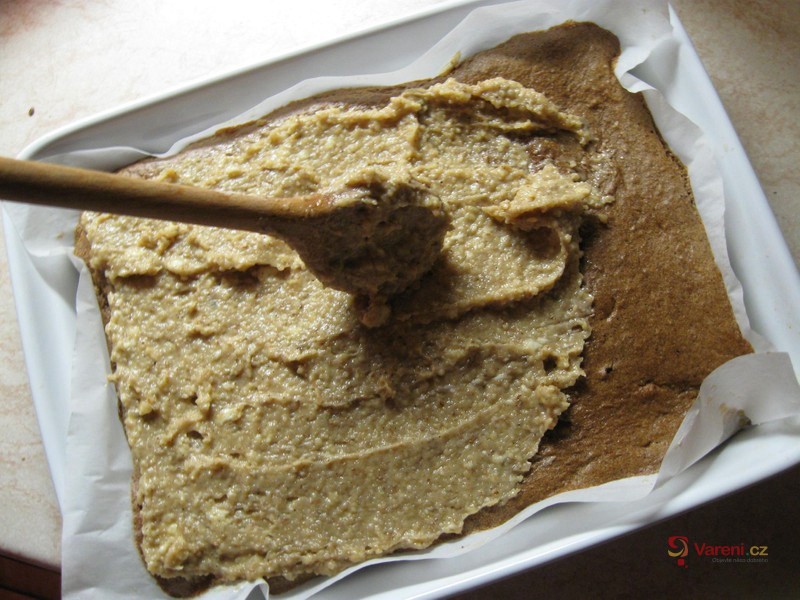 Neodolatelné ořechovo-kávové řezy - fotografie 2