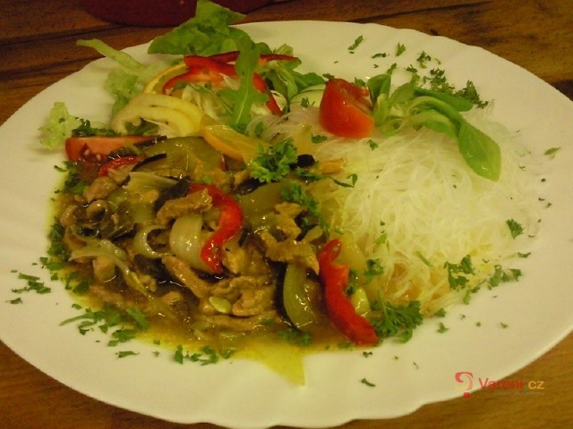 Vepřové kari s cuketou - fotografie 2