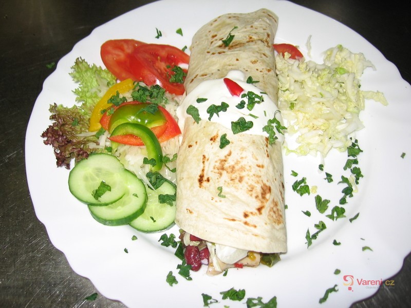 Tortilly s kuřecím masem - fotografie 3