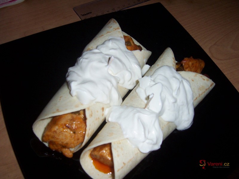 Tortilla s náplní - fotografie 4