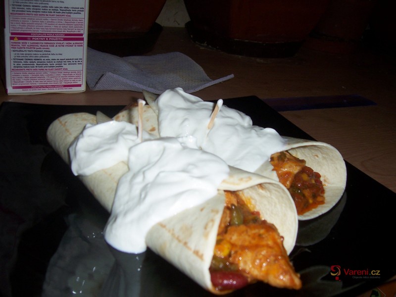 Tortilla s náplní - fotografie 5