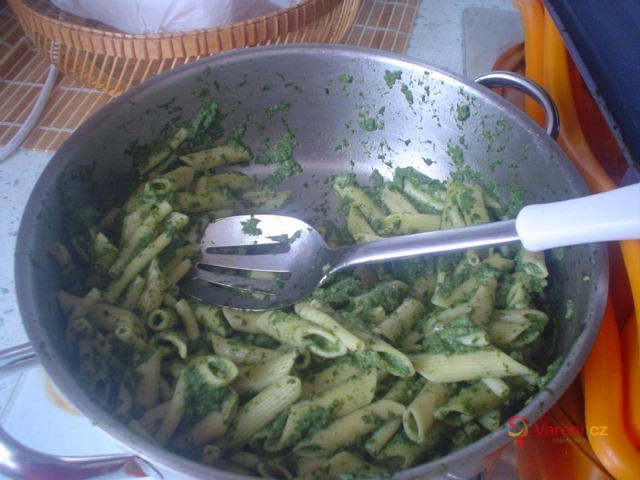 Zapečené špenátové těstoviny - fotografie 3