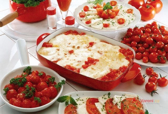Rajčatové lasagne