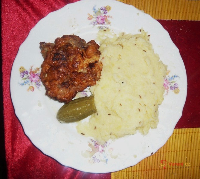 Kuřecí řízek s česnekem - fotografie 4