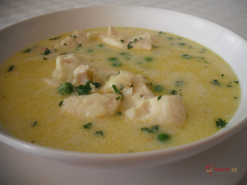 Jemná rybí polévka s pangasem 