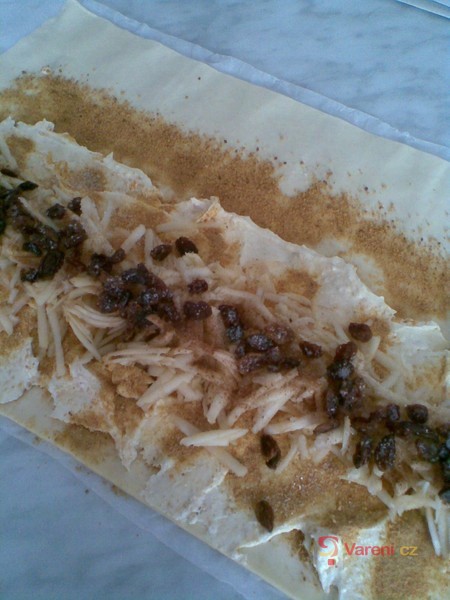 Listový štrúdl s tvarohovou nádivkou  - fotografie 4