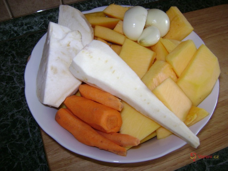 Jemná dýňová polévka - fotografie 2