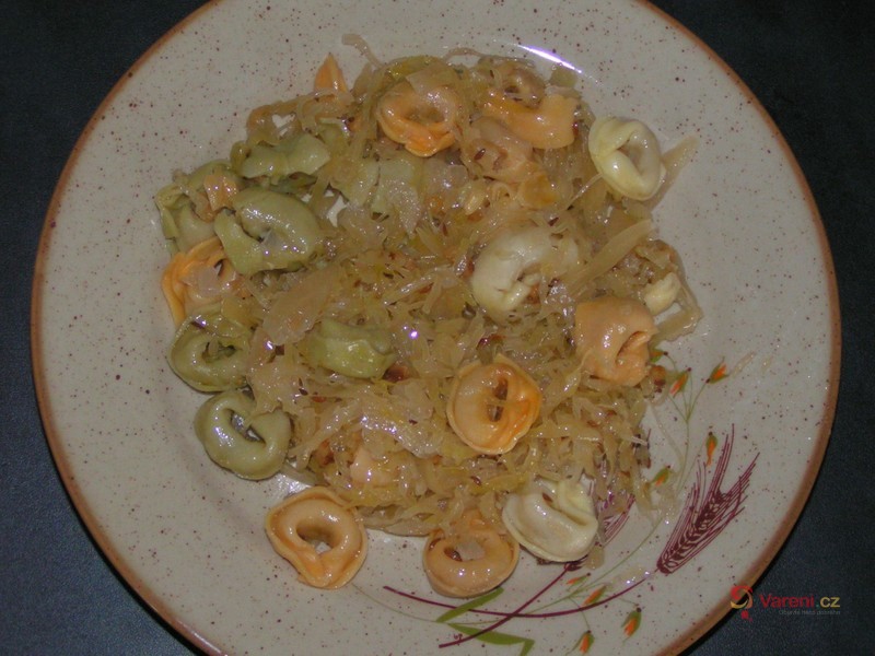 Těstoviny se zelím - fotografie 4