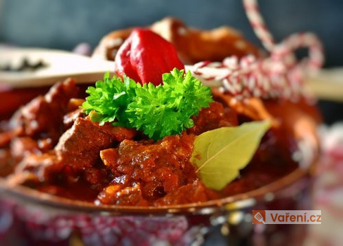 Soutěžní český guláš