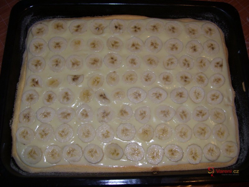 Piškotové řezy s banánem - fotografie 2