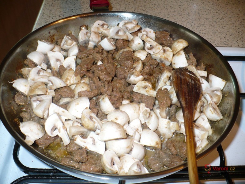 Hovězí nudličky v marinádě - fotografie 5