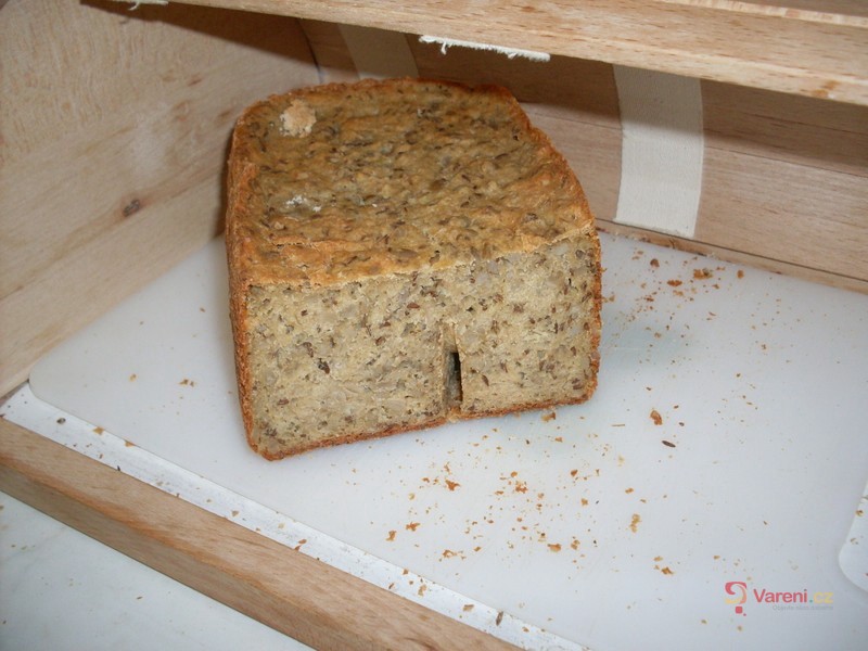 Bezkepkový chléb z pekárny