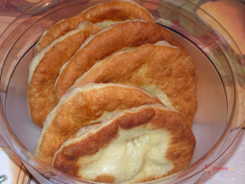 Jogurtové langoše - fotografie 3