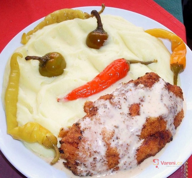 Kuřecí řízek s česnekem - fotografie 5