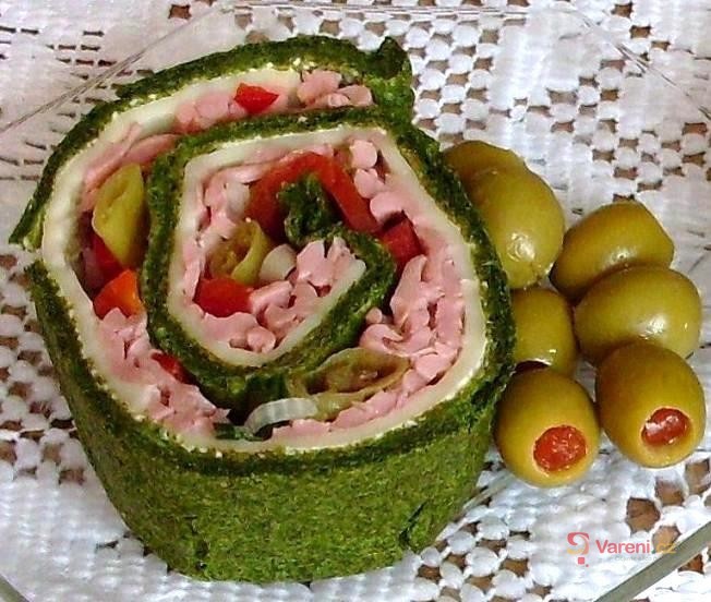 Špenátová roláda se sýrem - fotografie 3