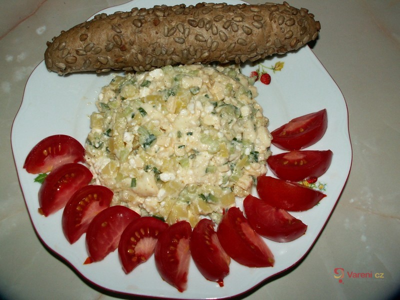 Sýrový salát 2 - fotografie 3