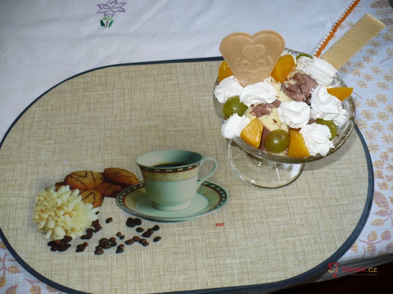 Oříškový zmrzlinový krém - fotografie 2