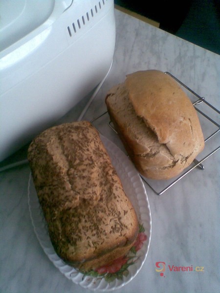 Domácí bramborový chléb - fotografie 3