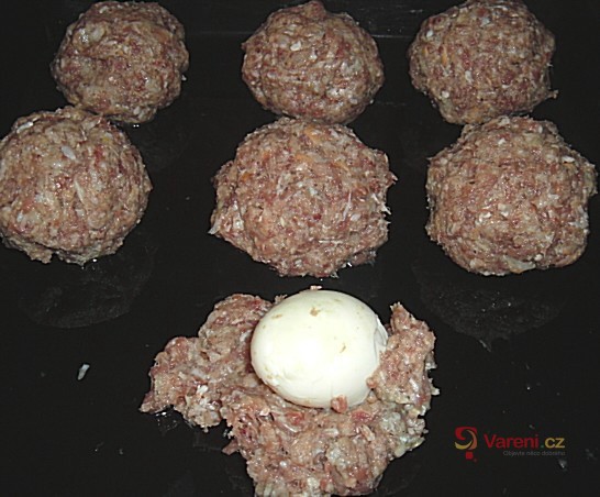 Masové koule s vejci - fotografie 3