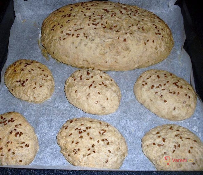 Celozrnné bochánky - fotografie 4