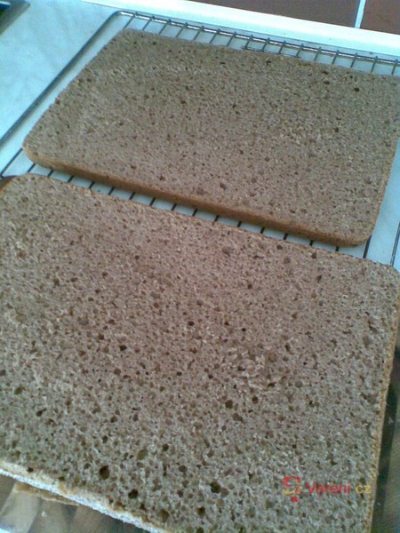 Kefírové řezy s pudinkem - fotografie 5